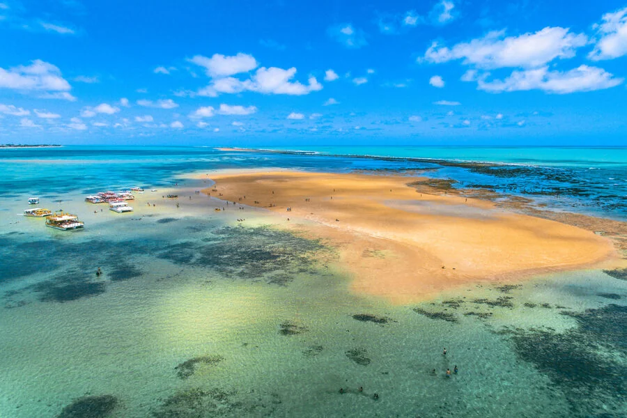 Passeio de barco em Areia Vermelha